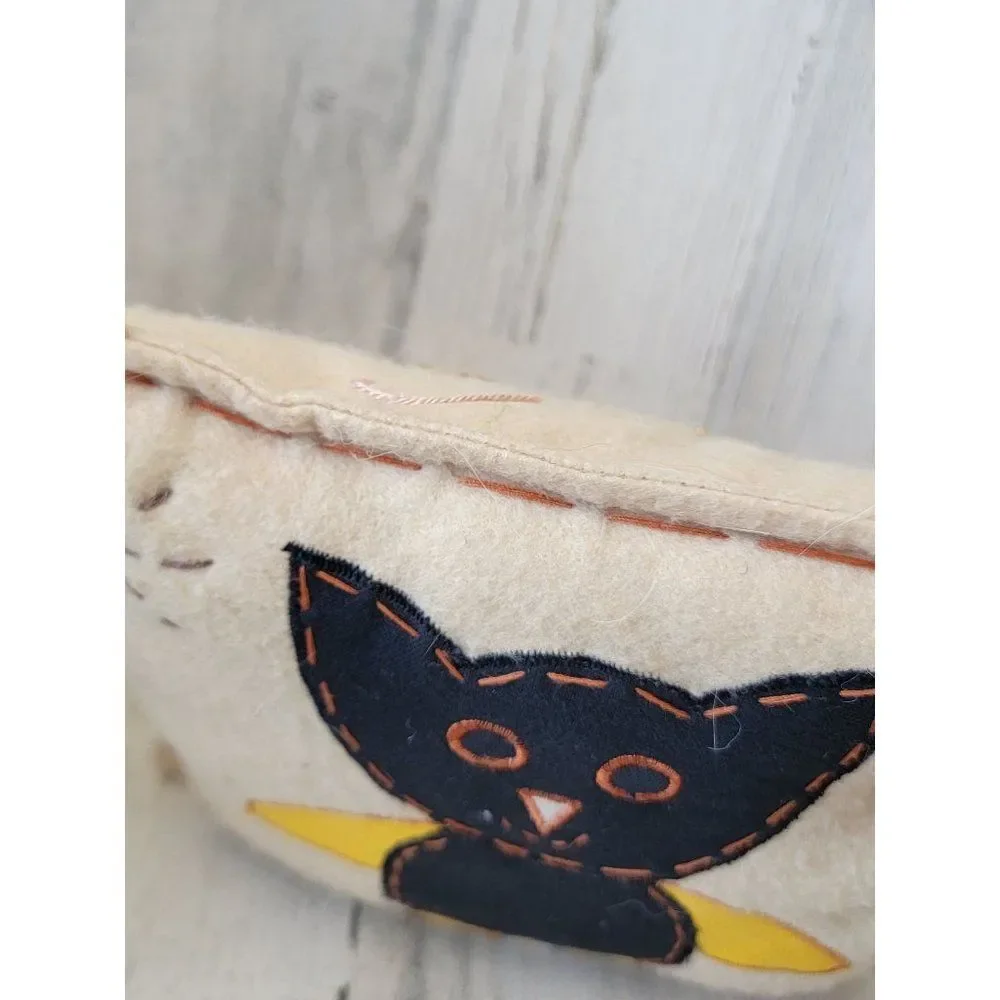 Halloween felt pillow owl shabby‎ chic Moon home decor hoot